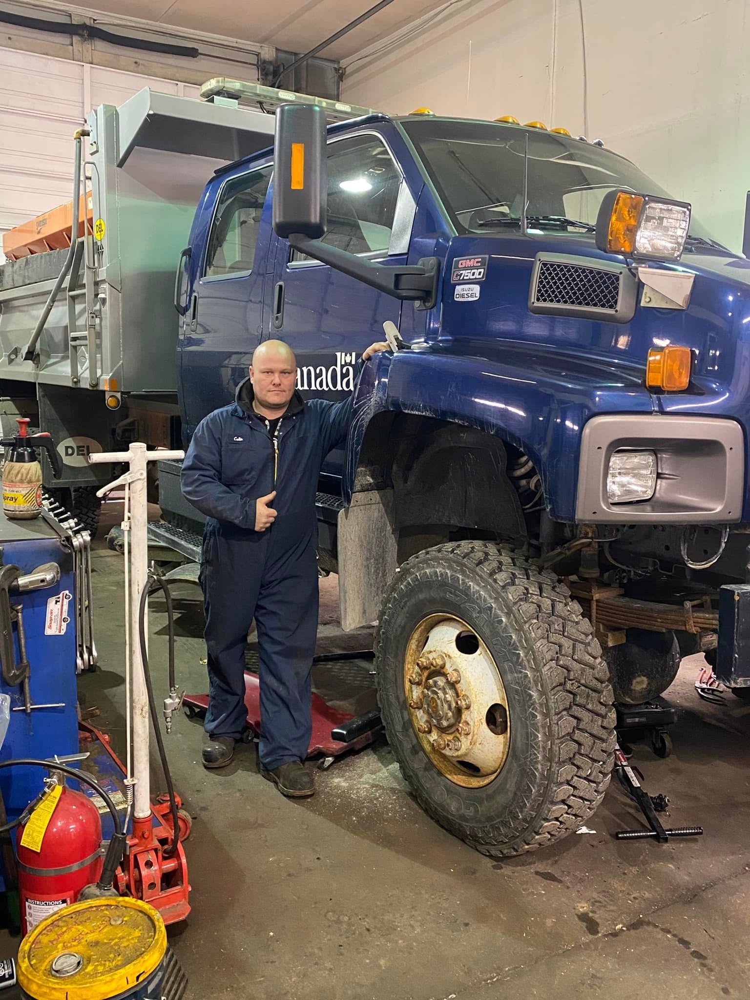 Pioneer Truck & Trailer team